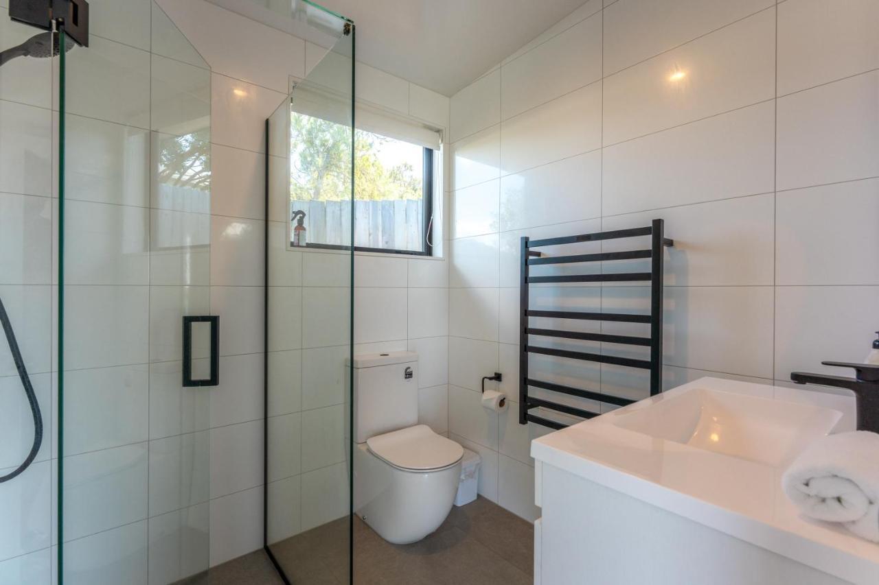 Luna Cottage. Stunning Ocean Views On Waiheke Oneroa Exterior foto